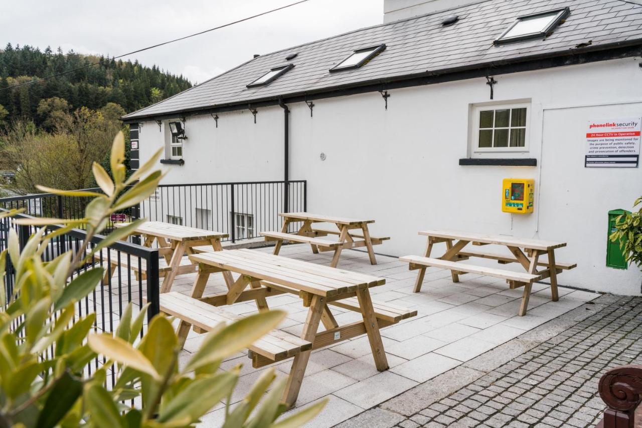 Woodenbridge Hotel Esterno foto