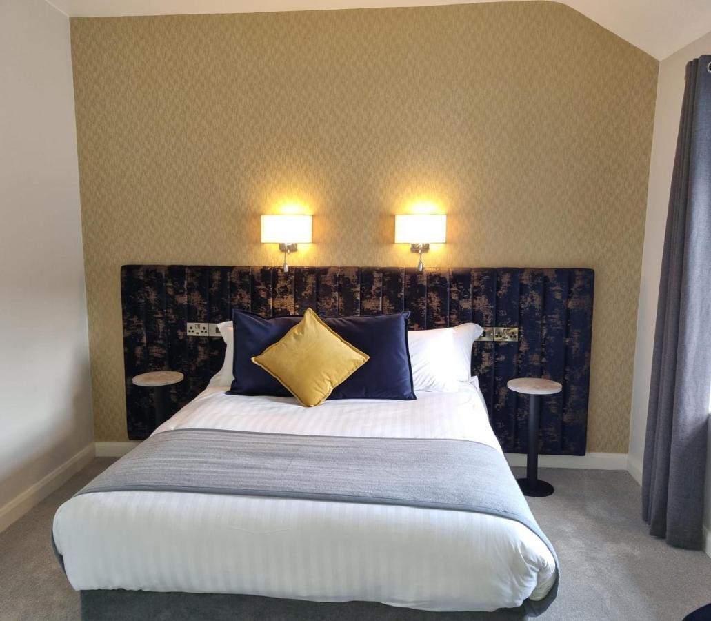 Woodenbridge Hotel Esterno foto