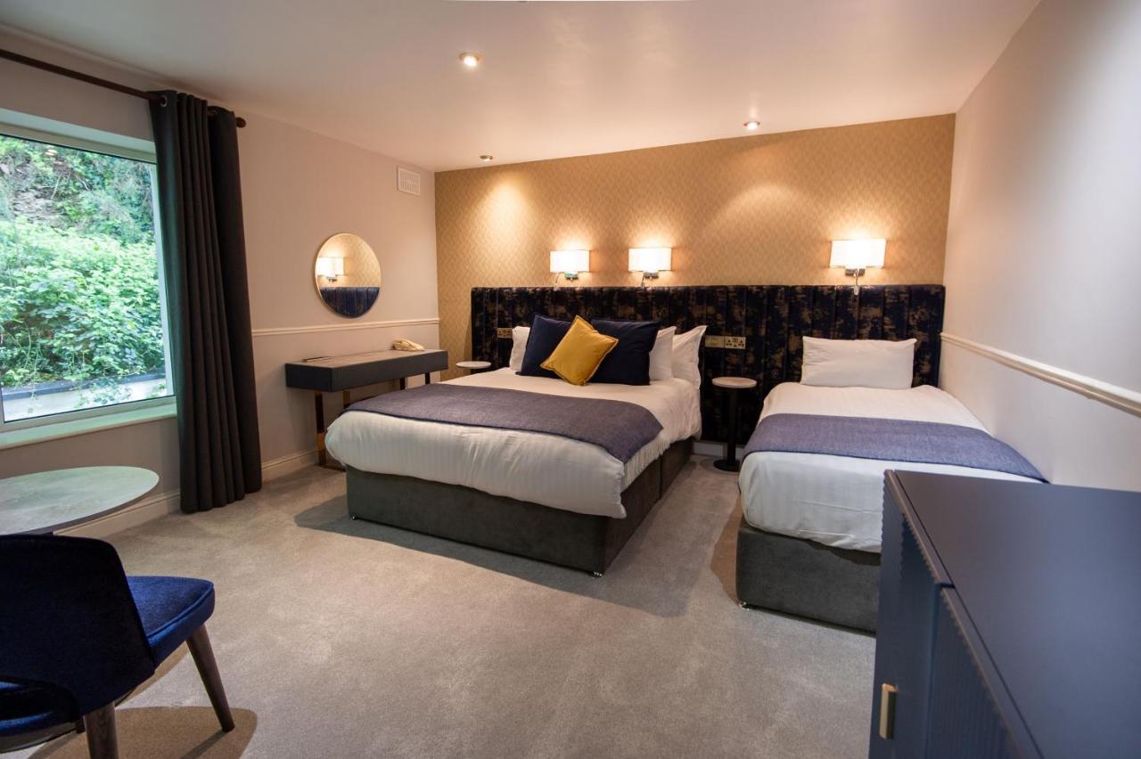 Woodenbridge Hotel Esterno foto