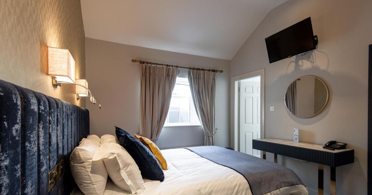 Woodenbridge Hotel Esterno foto