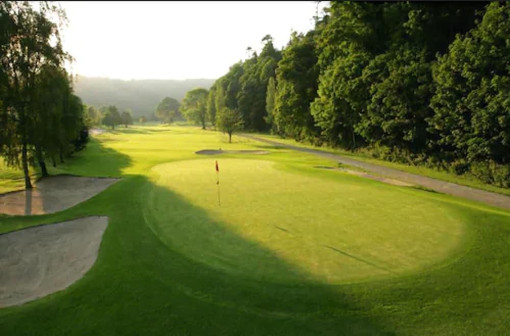 Woodenbridge Hotel Esterno foto