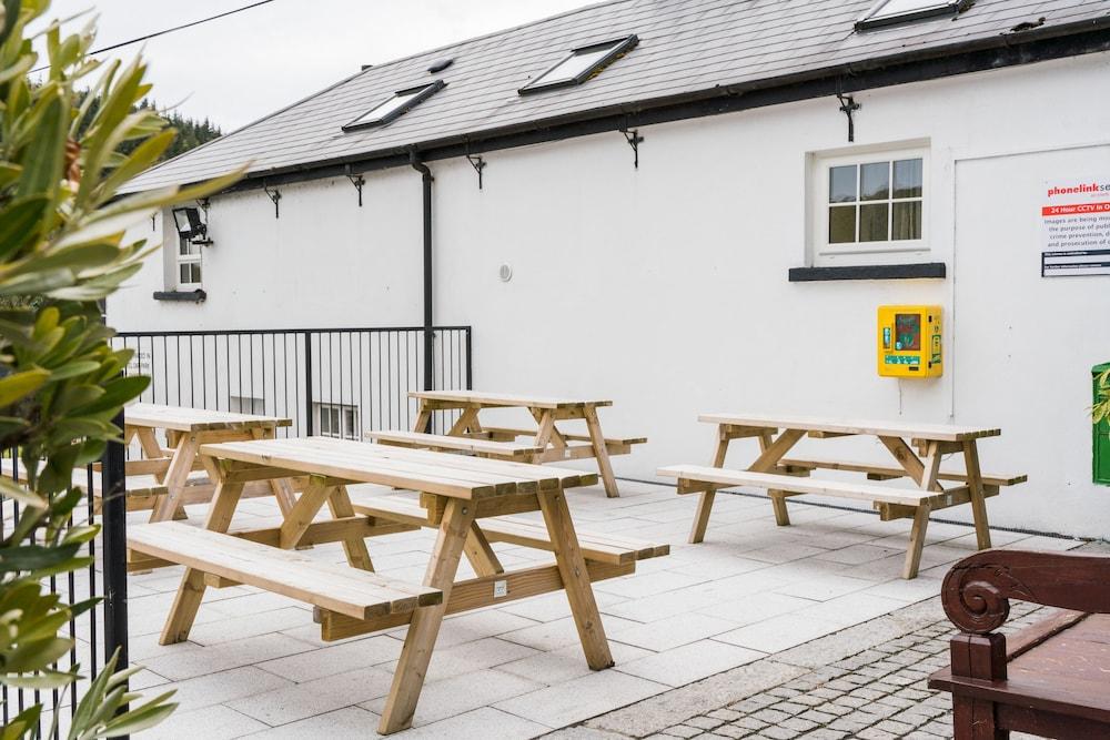 Woodenbridge Hotel Esterno foto
